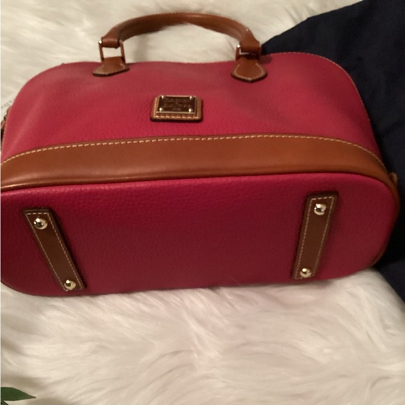 NWT Dooney & Bourke Satchel Strawberry - Picture 3 of 5